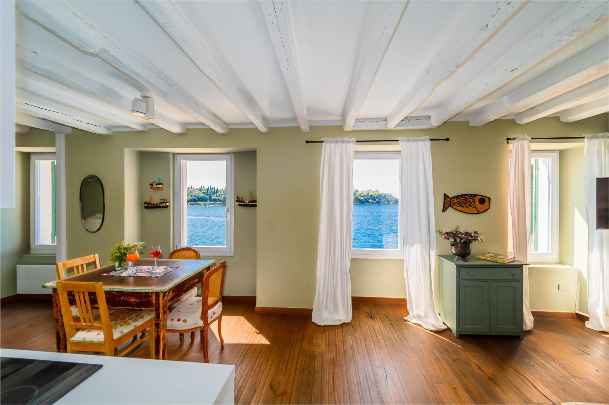 Apartment Mediterraneo Rovinj Eksteriør bilde