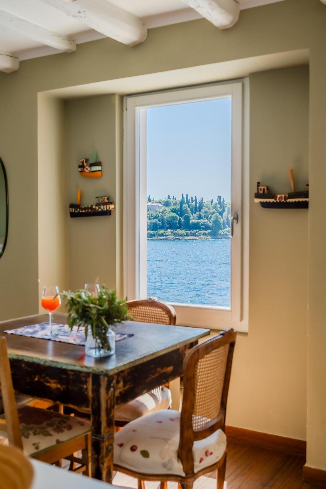 Apartment Mediterraneo Rovinj Eksteriør bilde